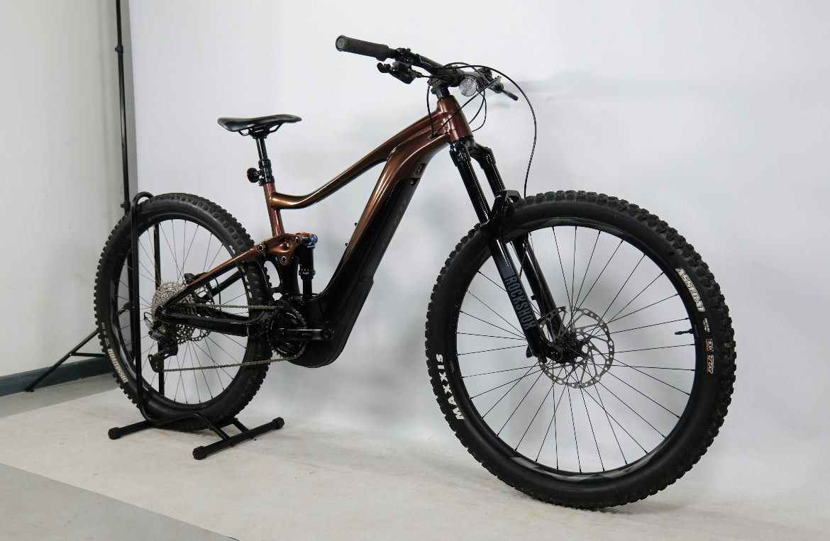 Giant Trance X E+ 3 PRO 29er Electric Mountain Bike 2021  *Only 1000 Miles*