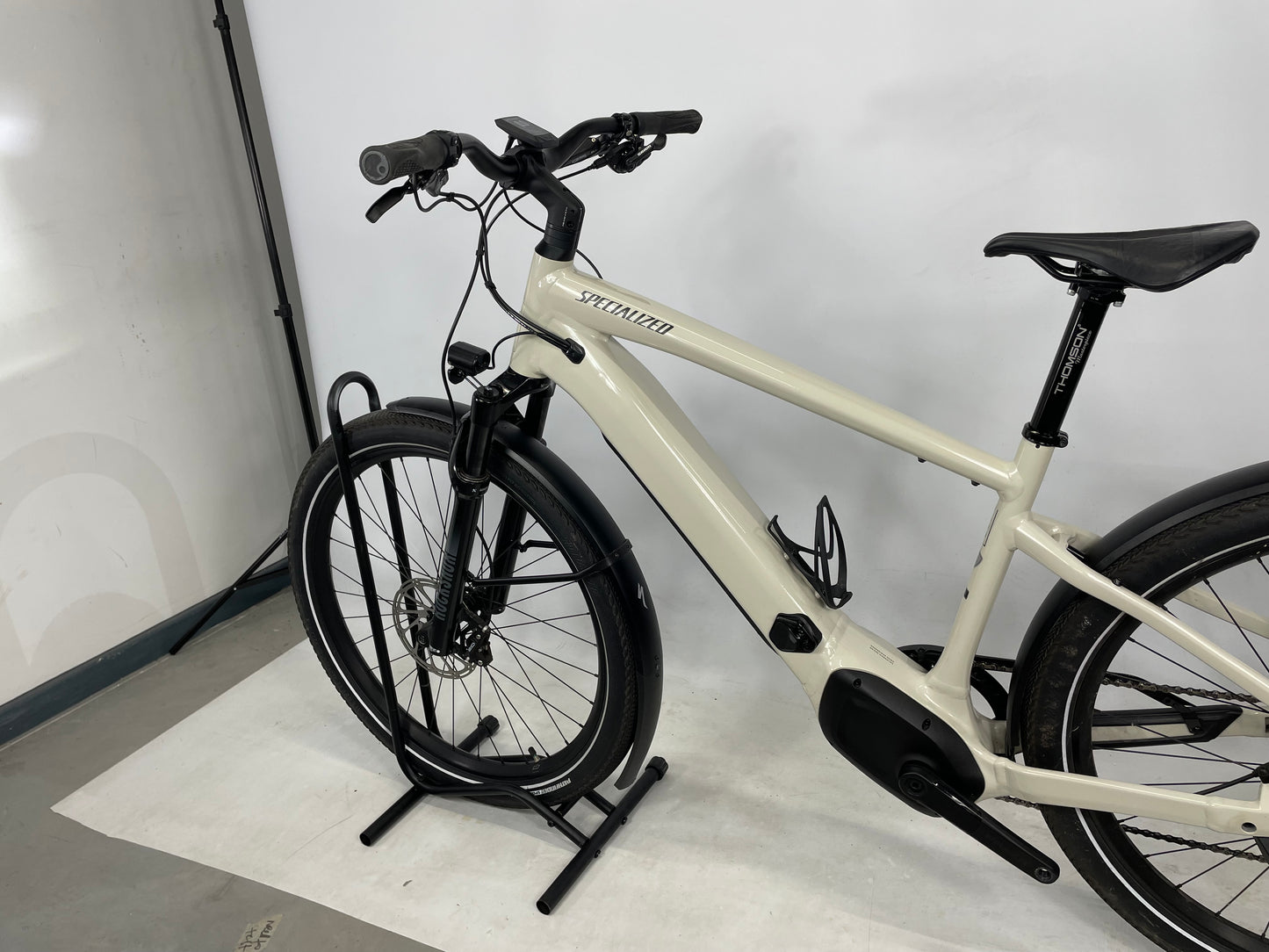 Specialized Turbo Vado 5.0 2022 Electric Hybrid Bike *Only 300 Miles*