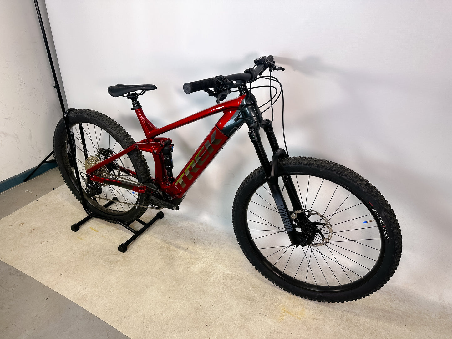 Trek Rail 5 625W Gen 3 2023 Electric Mountain Bike *Only 35 Miles*