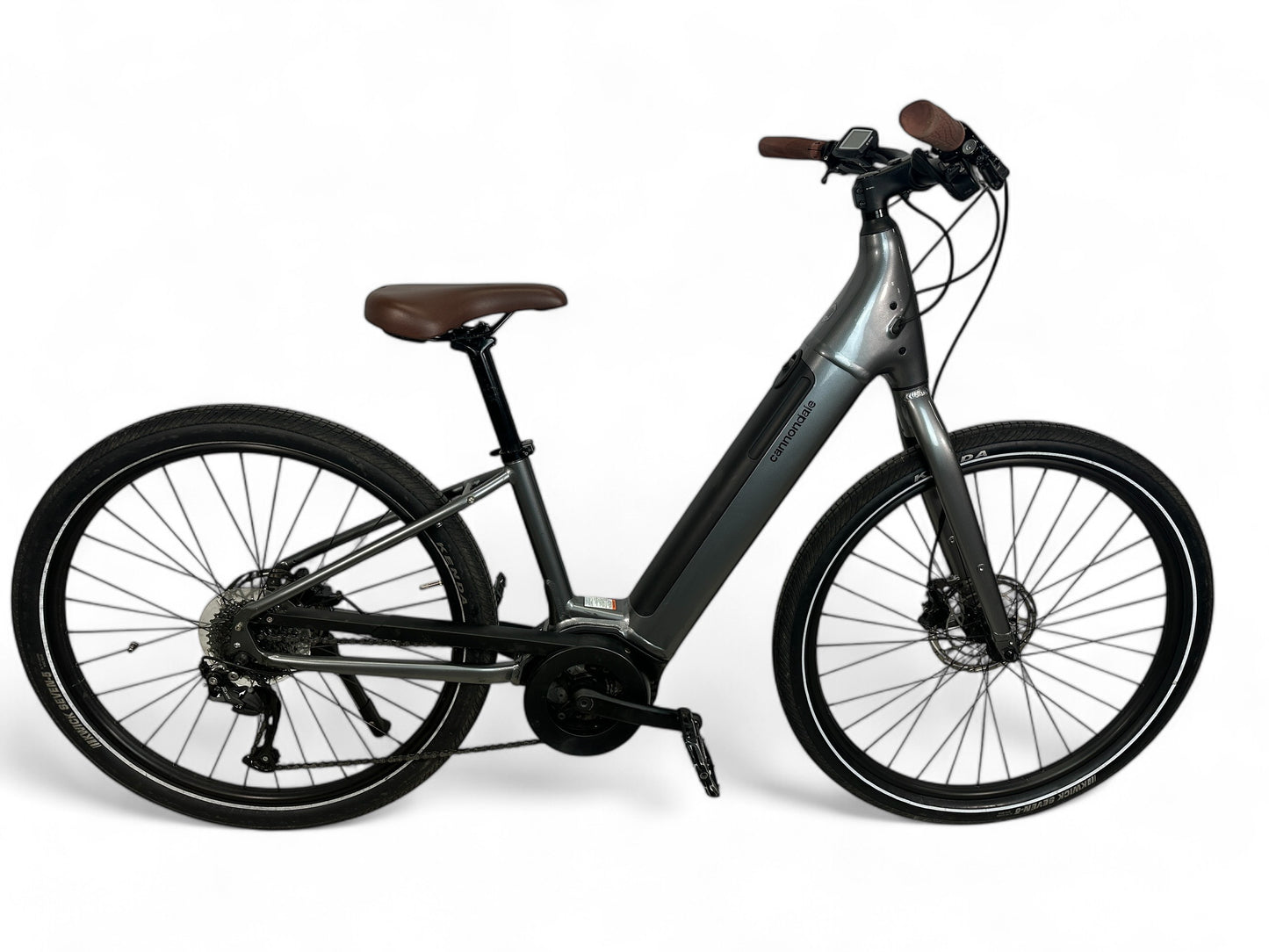 Cannondale Adventure Neo 4 Electric Hybrid Bike