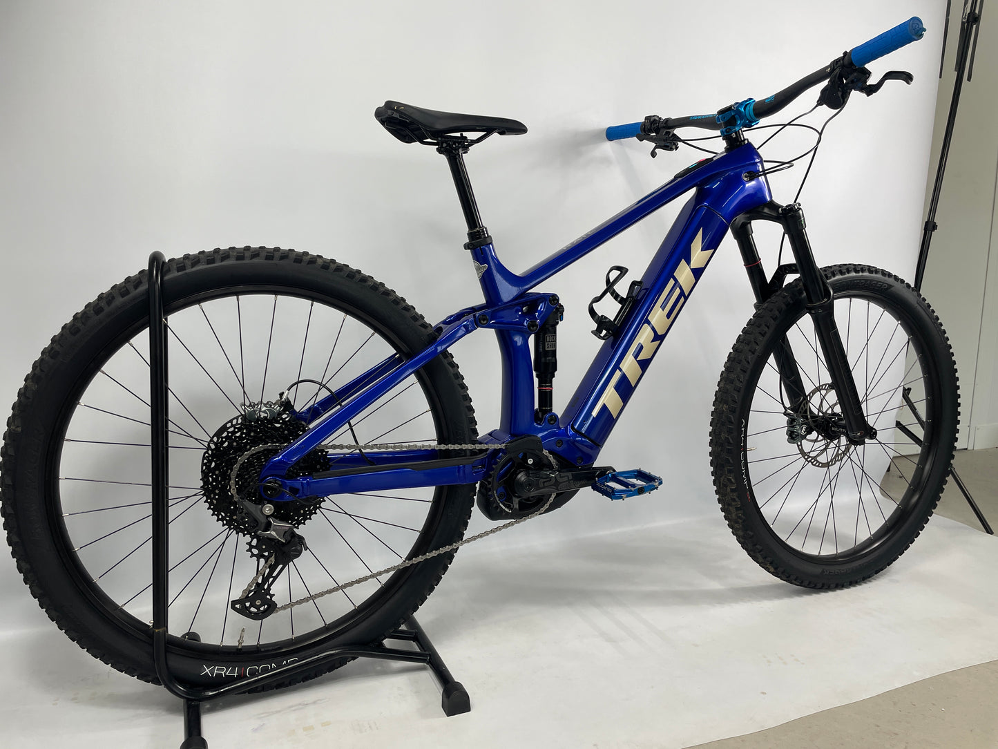 Trek Rail 9.5 Gen 4 2023 Carbon Electric Mountain Bike *80 Miles, 3 Year Warranty*